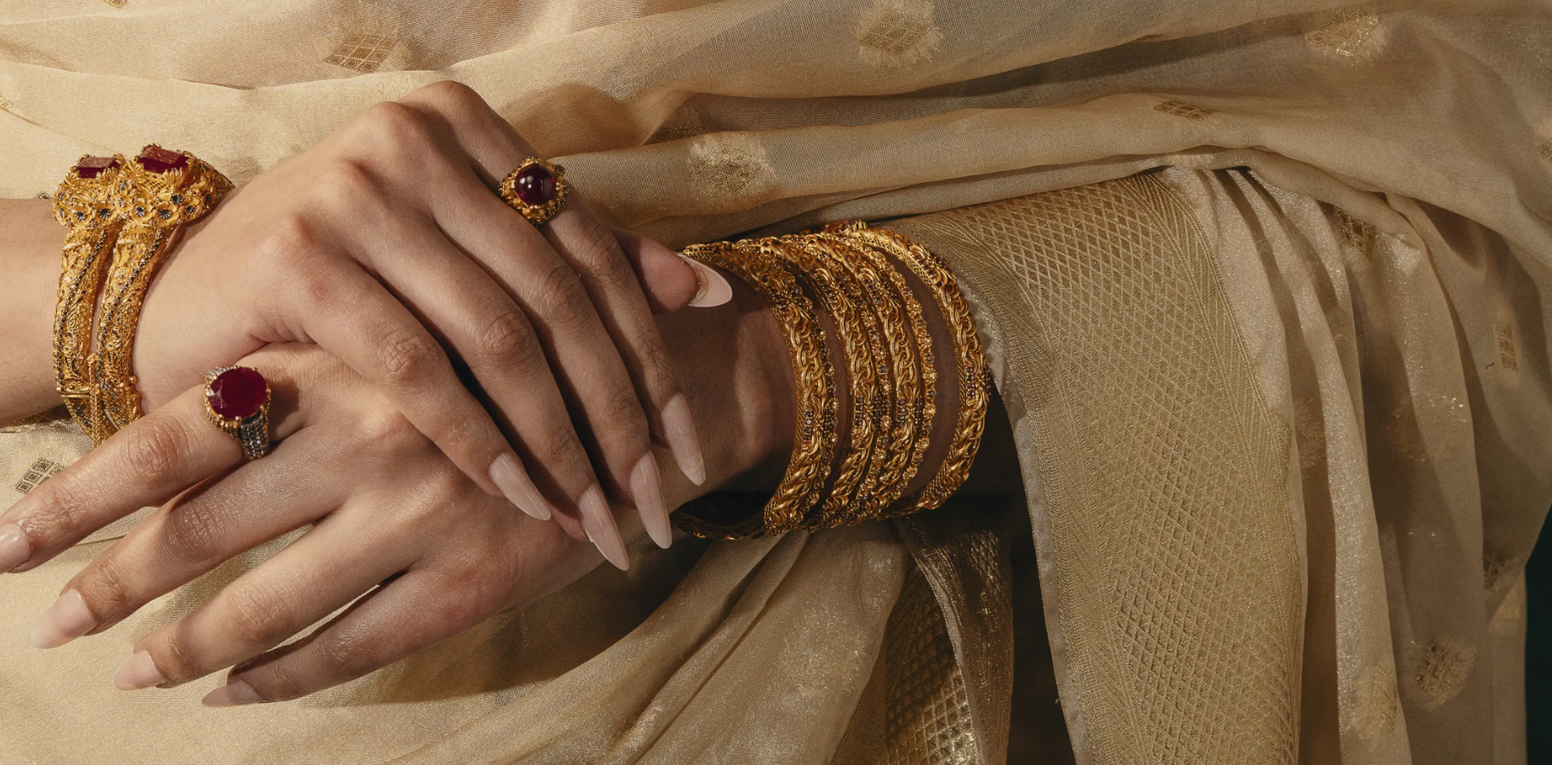 Gold bangles – House of Gold Bank