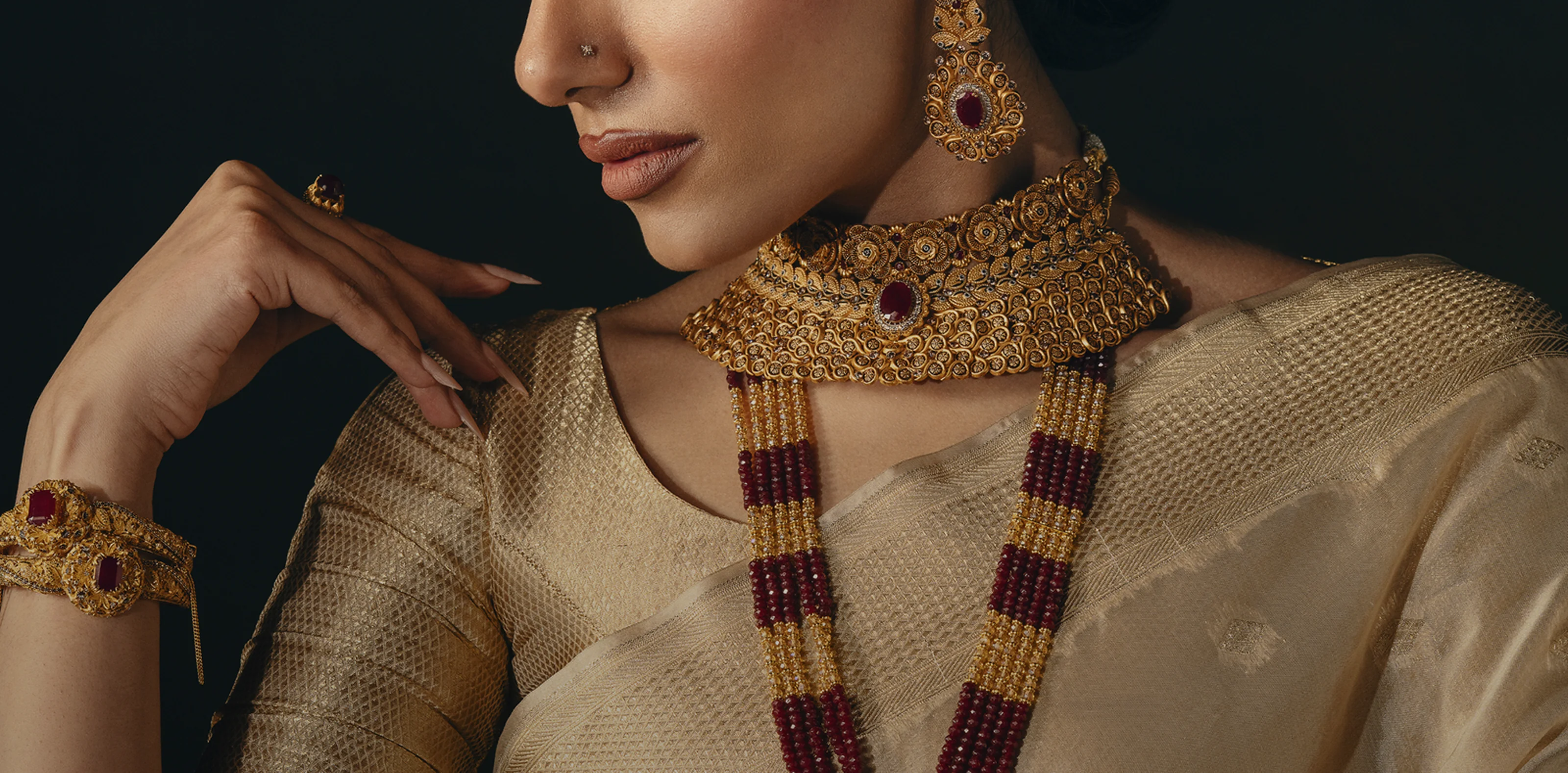 Gold necklace set – House of Gold Bank