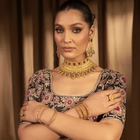 Gulbadan Gold Bridal Set