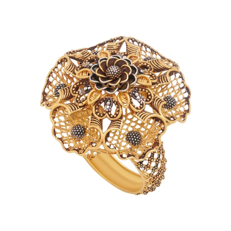 Shanzay Bloom Ring