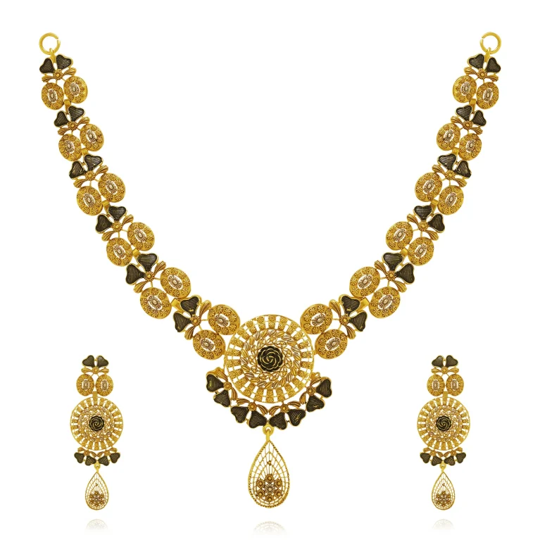 Noir Petal Necklace Set