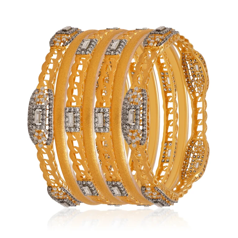 Ravélia Gold Bangles