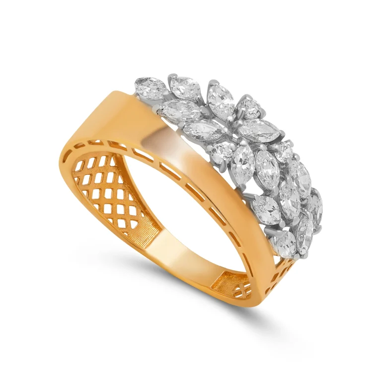 Elvara Leaf Ring