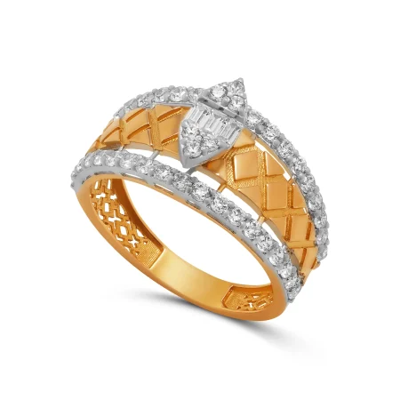 Xavira Crest Ring