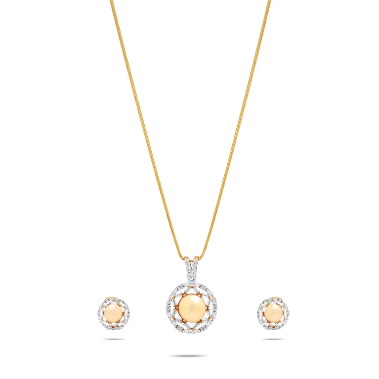 The Aureum Pearl Set