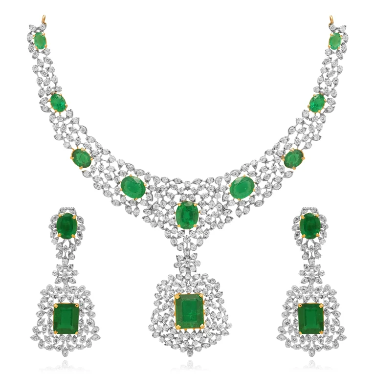 The Emerald Crown Set