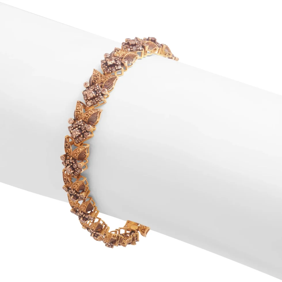 Royal Petal Bracelet BT01156