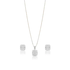 Pendant Set in 18K gold