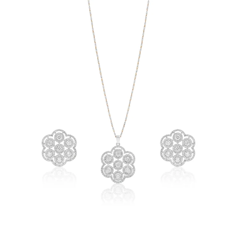 Petal Crest Diamond Locket Set