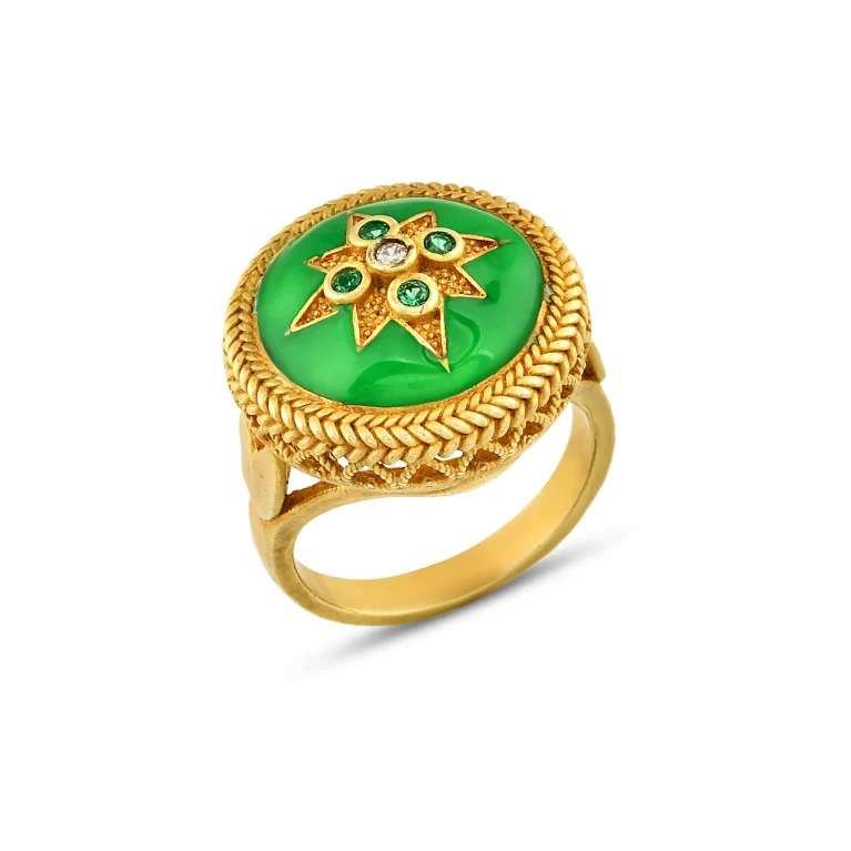 Star Medallion Gold Ring