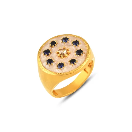 Regal Crest Gold Ring