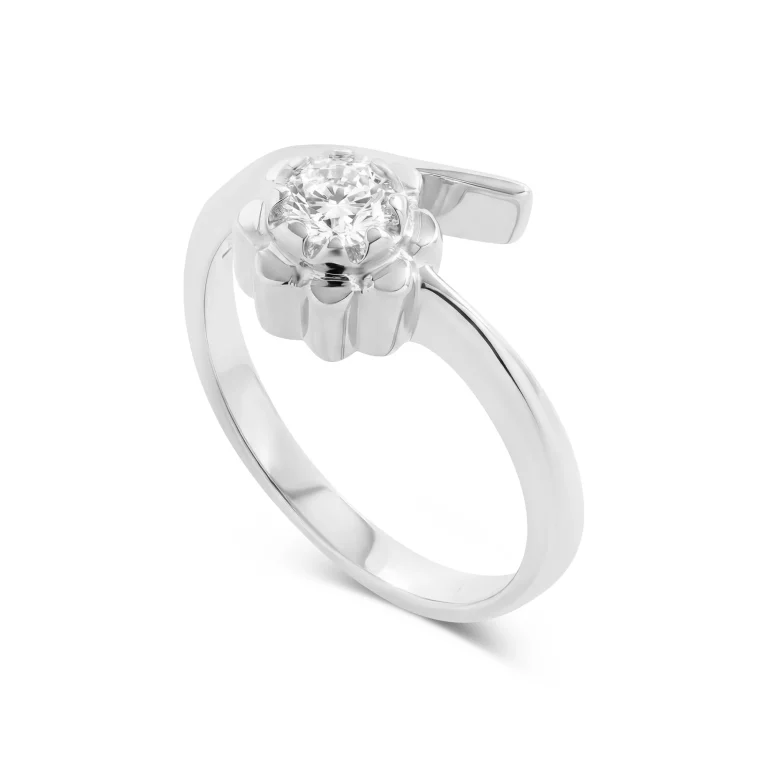 Blossom Crown Solitaire